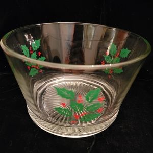 Indiana Glass Holly Berry Bowl Christmas Party Serving Dish Holiday Snacks.